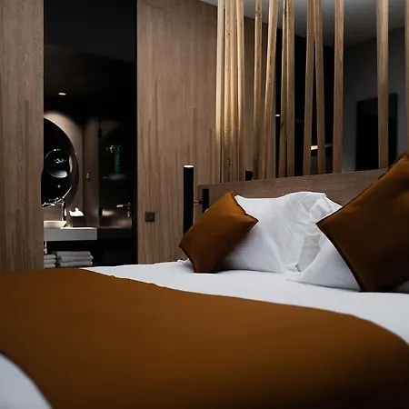 جولدن توليب مونبلييه سنتر بلارويا 4*